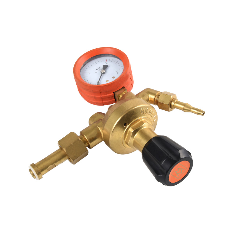 Italienischer Typ Propanregler Lpg Messingkörperregler Yqwpf-10 & Yqwpf-11 (Xiaogalao)